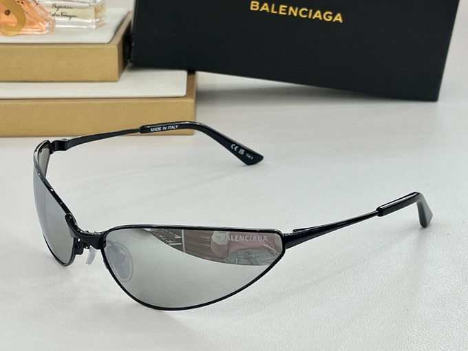 Balenciaga Sunglasses ID:20240322-19